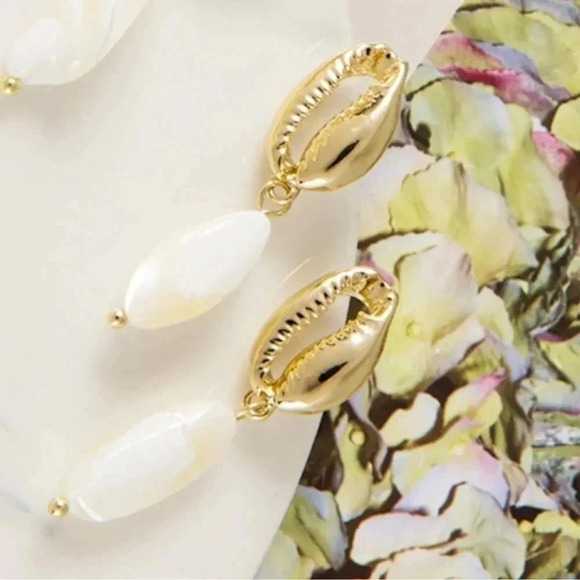 Mermaid Stud Dangle Earrings 18k - Picture 3 of 8